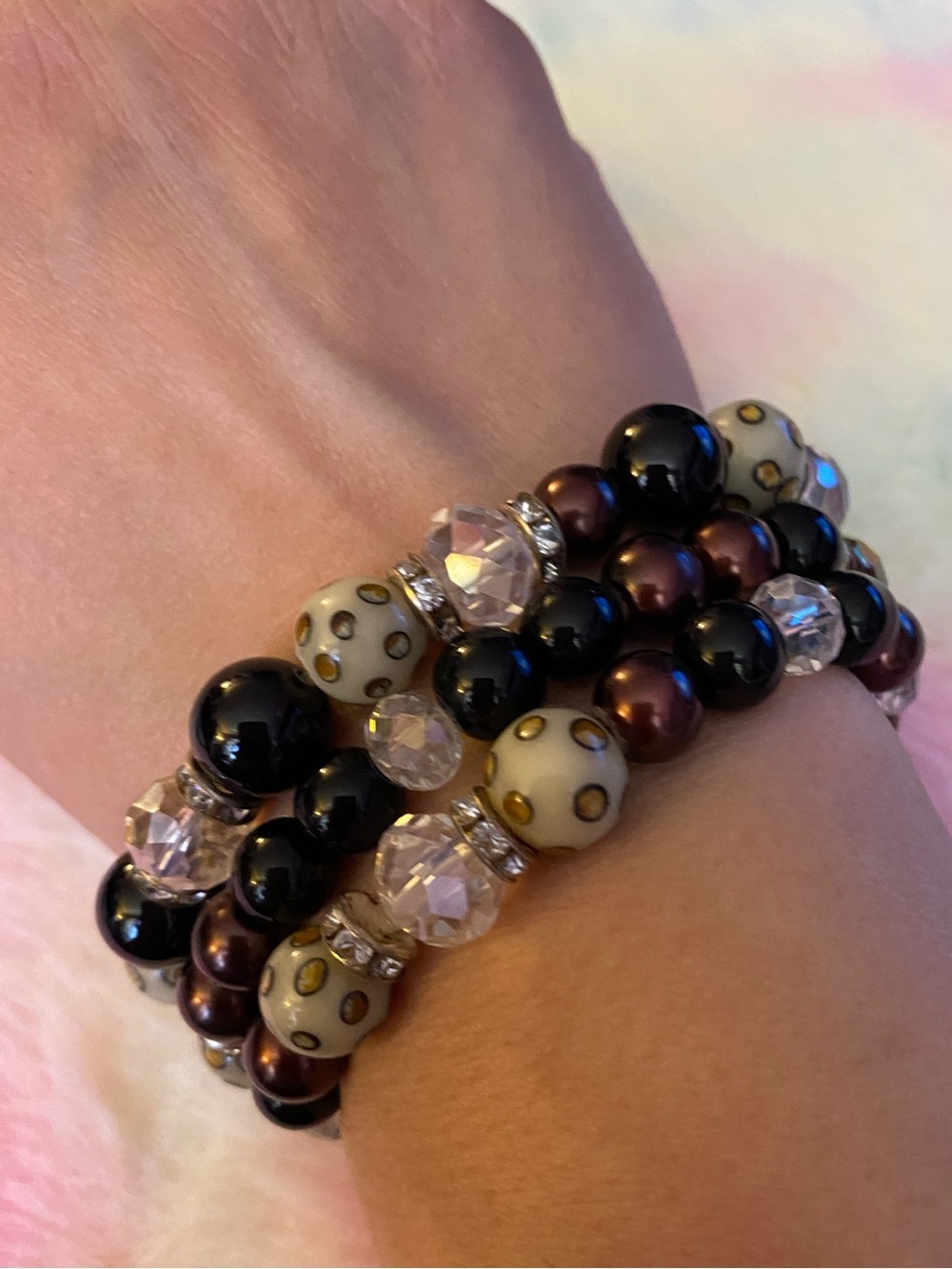 Elegant Black and Cream Leopard Beaded Stretch Bracelet - Women's Jewelry